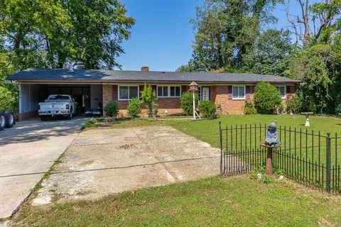 133 Penny Rd, High Point, NC 27260