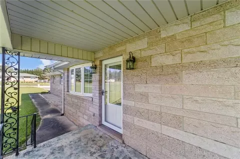 145 Derek Dr, Salisbury, NC 28146 photo 8