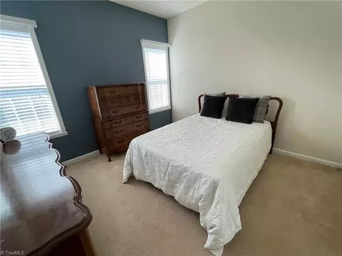 216 Pilot Bluff Dr, King, NC 27021 photo 9