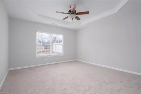 2471 Ingleside Dr, High Point, NC 27265 photo 12