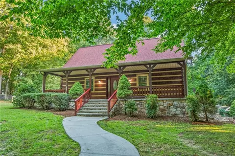 486 Calahaln Rd, Mocksville, NC 27028