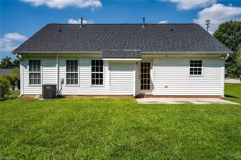 3858 Eagle Glen Rd, High Point, NC 27265 photo 19