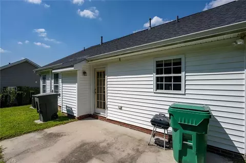 3858 Eagle Glen Rd, High Point, NC 27265 photo 22