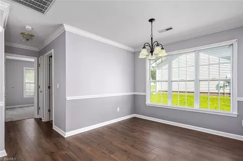 3858 Eagle Glen Rd, High Point, NC 27265 photo 6
