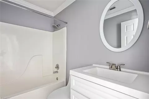 3858 Eagle Glen Rd, High Point, NC 27265 photo 15