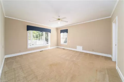 706 Florham Dr, High Point, NC 27262 photo 9