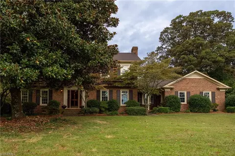 800 Weaver Dr, Lexington, NC 27292