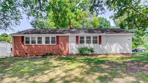 1805 Holden Rd N, Greensboro, NC 27408