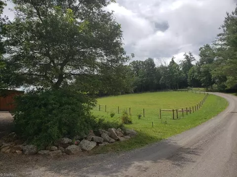 512 Vass Mill Rd, Laurel Fork, VA 24352 photo 39