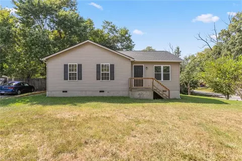 315 Druid St, High Point, NC 27265