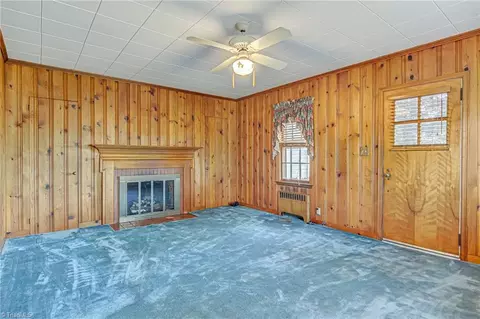 809 Oakview Rd, High Point, NC 27265 photo 18
