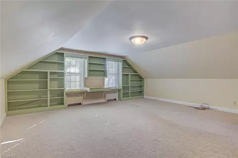 809 Oakview Rd, High Point, NC 27265 photo 13