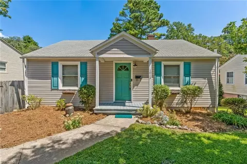 1013 Madison Ave, Winston Salem, NC 27103