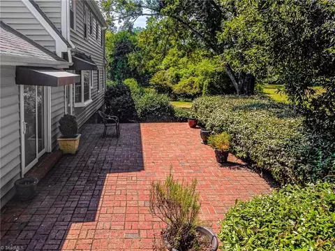 603 Burning Tree Cir, High Point, NC 27265 photo 33