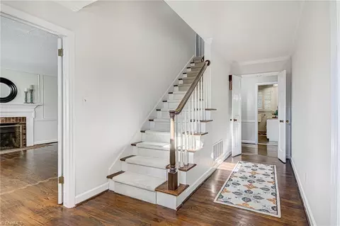 603 Burning Tree Cir, High Point, NC 27265 photo 4