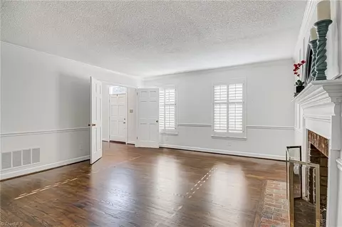 603 Burning Tree Cir, High Point, NC 27265 photo 6
