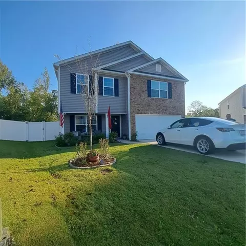 281 Sparrow Ln, Lexington, NC 27295