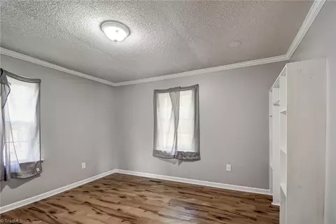 106 Fraley Rd, High Point, NC 27263 photo 22