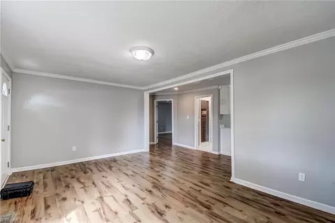 106 Fraley Rd, High Point, NC 27263 photo 8