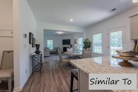 124 Wickham Ct, Clemmons, NC 27012 photo 5