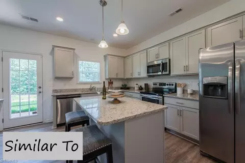 124 Wickham Ct, Clemmons, NC 27012 photo 4
