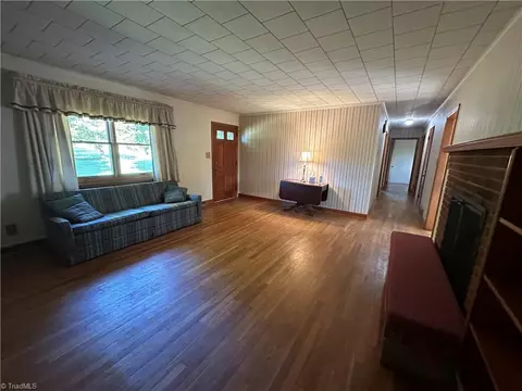 636 County Line Rd, Harmony, NC 28634 photo 26