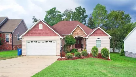 606 Powell Way, Archdale, NC 27263