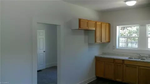1814 Johnson St, High Point, NC 27262 photo 7