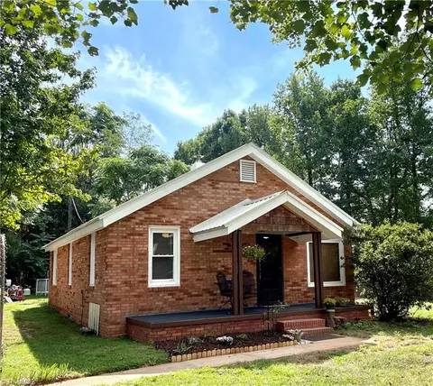 2508 Olivers Chapel Rd, Staley, NC 27355