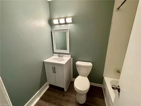 1710 Cedrow Dr, High Point, NC 27260 photo 8