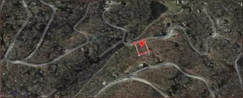 265 Greenbriar Rd, Beech Mountain, NC 28604 photo 4