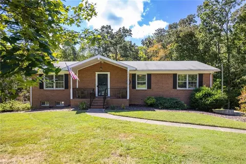 258 Valleydale Ln, Winston Salem, NC 27107
