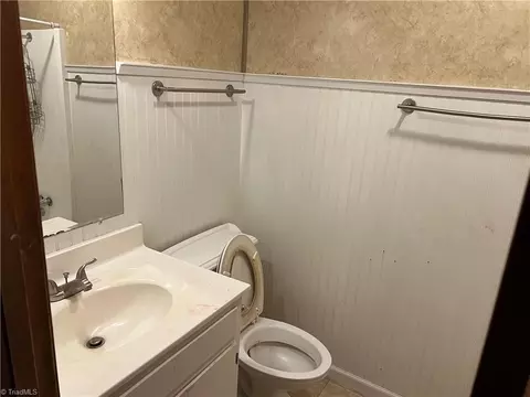 7926 Us Highway 601, Dobson, NC 27017 photo 18
