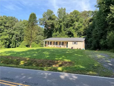 7926 Us Highway 601, Dobson, NC 27017 photo 2