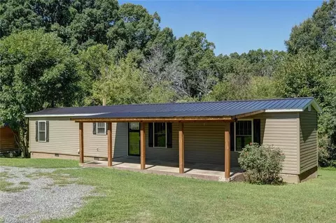 1673 Mt Carmel Church Rd, Reidsville, NC 27320