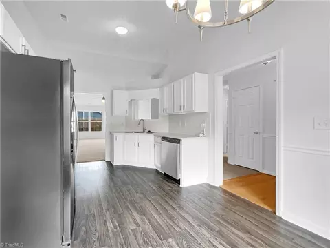 2873 Waterstone Loop, High Point, NC 27265 photo 7