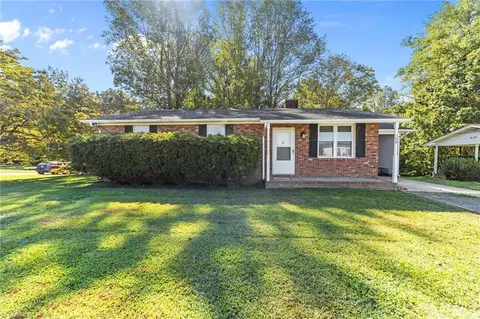 108 Terrace Ct, Reidsville, NC 27320