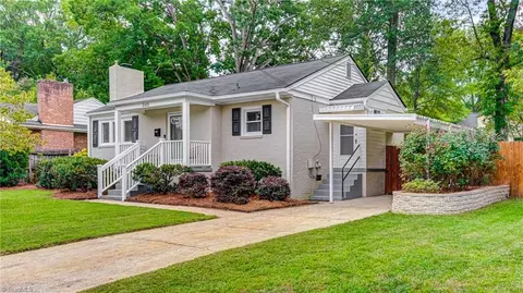 2415 Fry St, Greensboro, NC 27403