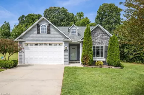 131 Arlington Ct, King, NC 27021