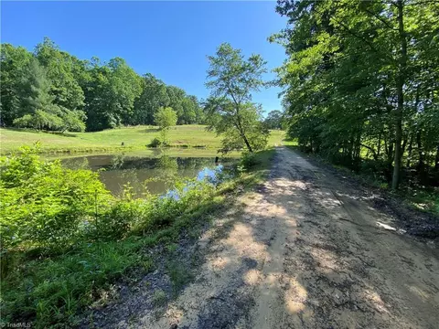 0000000 Poole Rd, Pelham, NC 27311