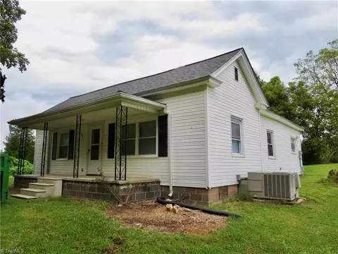 201 Stewart Store Rd, Reidsville, NC 27320