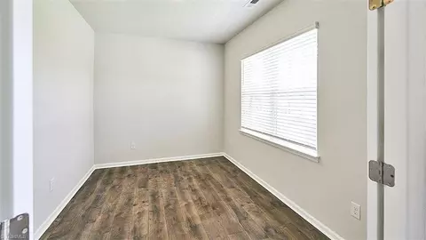 541 Tobacco Rd #67, Lexington, NC 27295