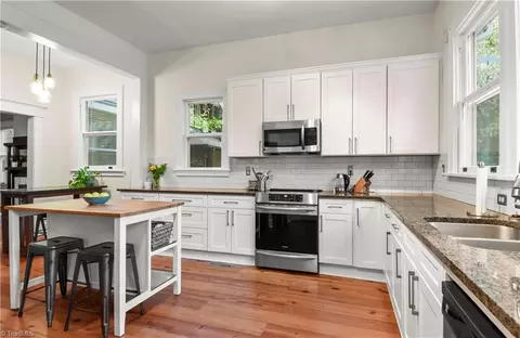 641 Summit St, Winston Salem, NC 27101