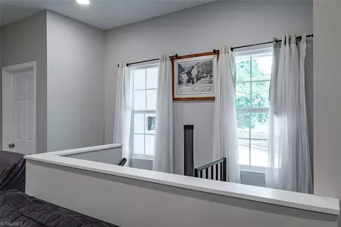 130 Robin Rd E, Elkin, NC 28621 photo 8