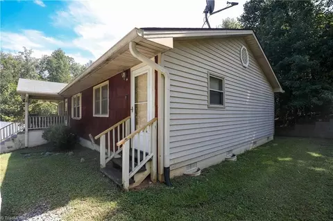 803 Benjamin Rd, Madison, NC 27025 photo 39
