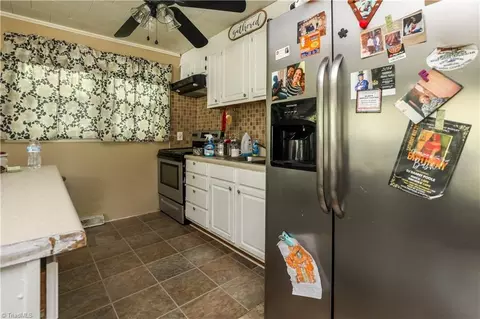 803 Benjamin Rd, Madison, NC 27025 photo 2