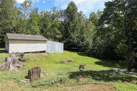 803 Benjamin Rd, Madison, NC 27025 photo 38