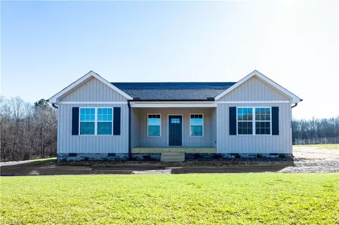 400 Jim Elliott Rd, Denton, NC 27239