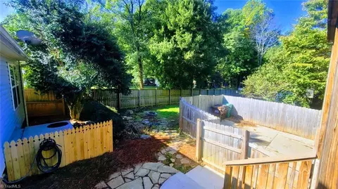 2907 Westgate Dr, High Point, NC 27265 photo 19