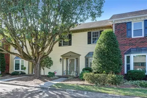 5307 Hearthside Pl, Greensboro, NC 27410